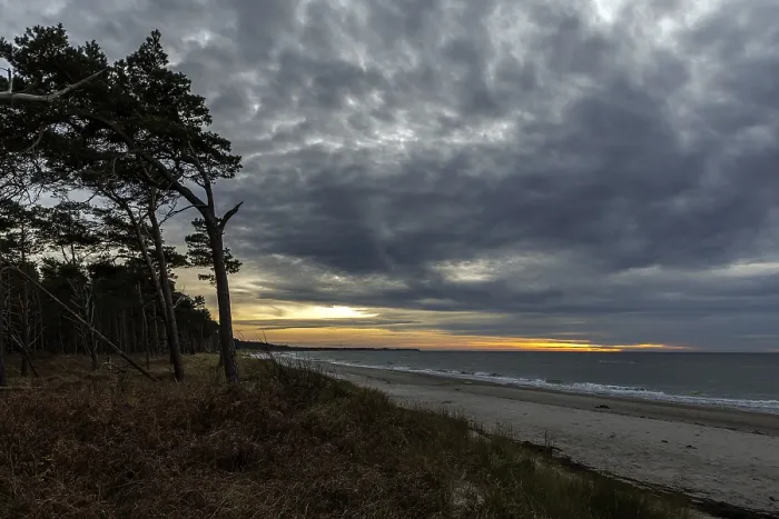 Gerahmter Druck : Dramatische Wolken, Abendlicht. Gerahmter Druck : Dramatische Wolken, Abendlicht.