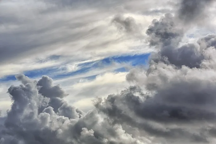 Gerahmter Druck : Dramatischer wolkenverhangener Himmel, Clifden, Galway Gerahmter Druck : Dramatischer wolkenverhangener Himmel, Clifden, Galway