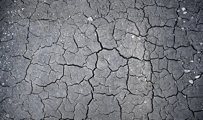 Gerahmter Druck : Trockener Boden, Hintergrundbild, grau. Gerahmter Druck : Trockener Boden, Hintergrundbild, grau.