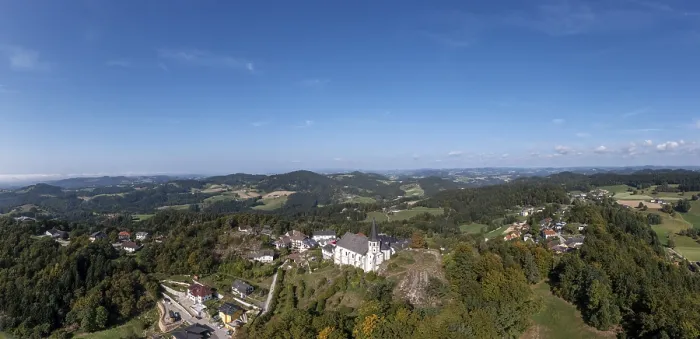 Gerahmter Druck : Drohnenbild, Sankt Thomas am Blasenstein. Gerahmter Druck : Drohnenbild, Sankt Thomas am Blasenstein.
