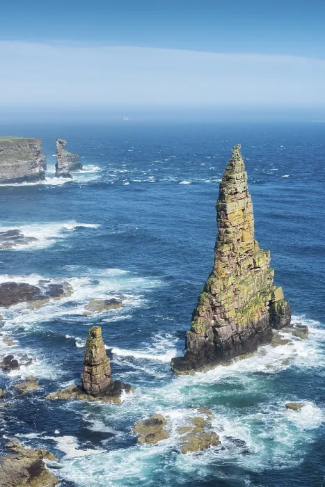 Gerahmter Druck : Duncansby Stacks, Felsvorsprünge Gerahmter Druck : Duncansby Stacks, Felsvorsprünge