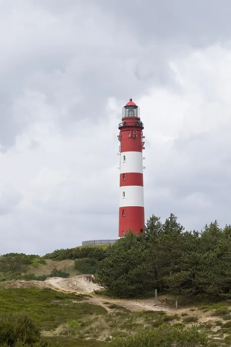 Gerahmter Druck : Dünenlandschaft mit Leuchtturm. Gerahmter Druck : Dünenlandschaft mit Leuchtturm.