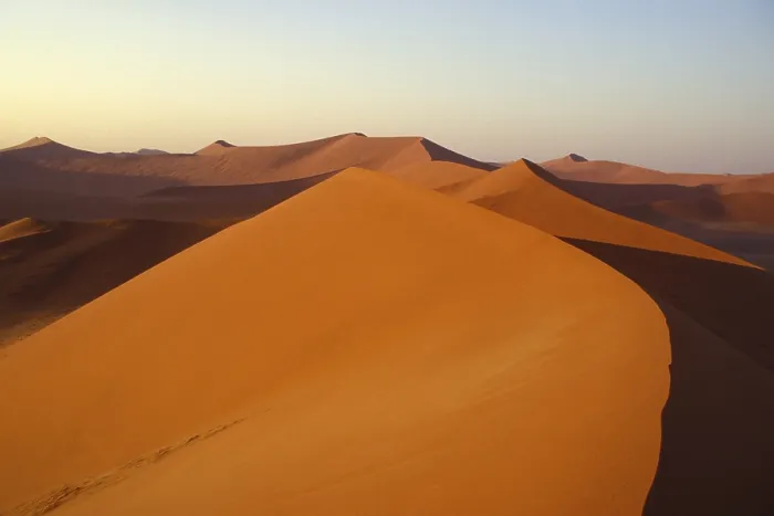 Gerahmter Druck : Dünen im Sossusvlei Namibia Gerahmter Druck : Dünen im Sossusvlei Namibia