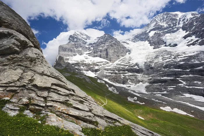 Gerahmter Druck : Eiger mit Eismeer-Slope und Gletscher. Gerahmter Druck : Eiger mit Eismeer-Slope und Gletscher.