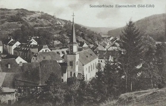 Gerahmter Druck : Eisenkohle im südlichen Eifel Gerahmter Druck : Eisenkohle im südlichen Eifel