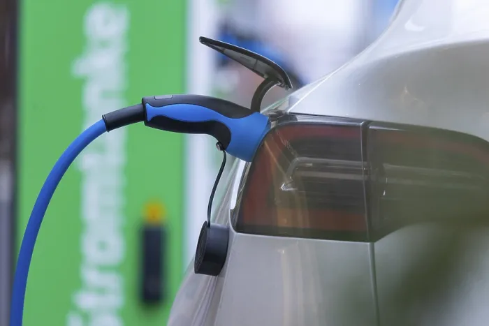 Gerahmter Druck : Elektromobilität, Elektroauto, E-Auto Gerahmter Druck : Elektromobilität, Elektroauto, E-Auto