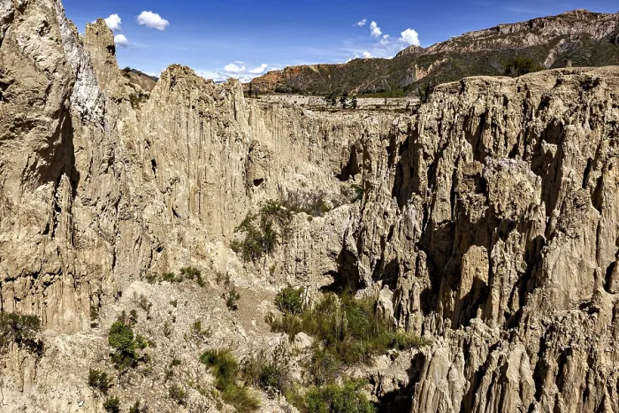 Gerahmter Druck : Berge und Täler in einem Felsen. Gerahmter Druck : Berge und Täler in einem Felsen.