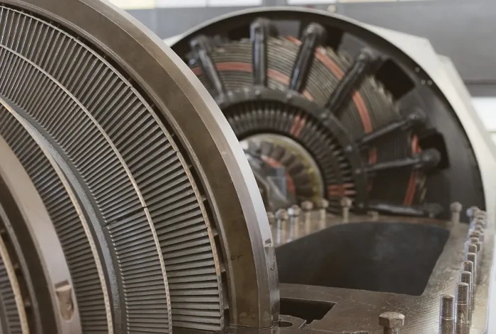 Gerahmter Druck : Motor. Teil alter Kraftwerk. Gerahmter Druck : Motor. Teil alter Kraftwerk.