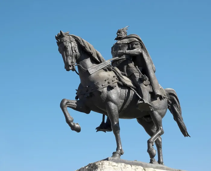 Gerahmter Druck : Reiterdenkmal von Skanderbeg Gerahmter Druck : Reiterdenkmal von Skanderbeg