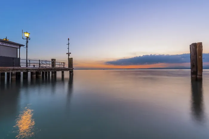 Gerahmter Druck : Abendatmosphäre im Hafen Gerahmter Druck : Abendatmosphäre im Hafen