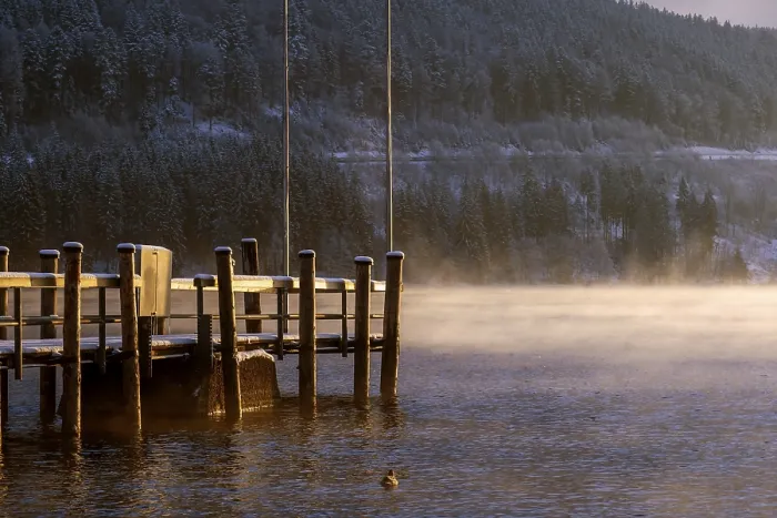 Gerahmter Druck : Abendlicht mit Jetty, Winter.
