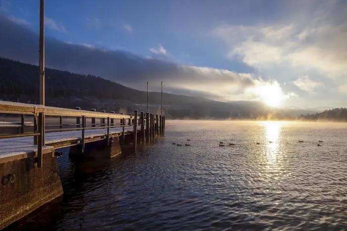 Gerahmter Druck : Abendlicht mit Pier, Winter. Gerahmter Druck : Abendlicht mit Pier, Winter.