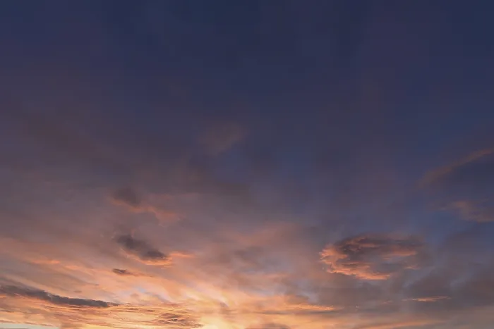 Gerahmter Druck : Abendhimmel in Bayern, Deutschland Gerahmter Druck : Abendhimmel in Bayern, Deutschland
