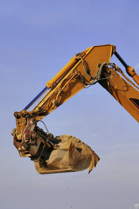 Gerahmter Druck : Bagger bei der Arbeit Gerahmter Druck : Bagger bei der Arbeit