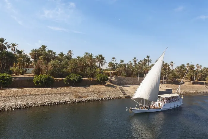 Gerahmter Druck : Bootfahrt auf dem Nil, Ägypten. Gerahmter Druck : Bootfahrt auf dem Nil, Ägypten.
