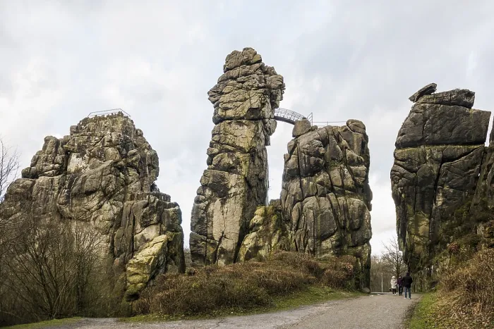 Gerahmter Druck : Externsteine, Sandsteinformation. Gerahmter Druck : Externsteine, Sandsteinformation.
