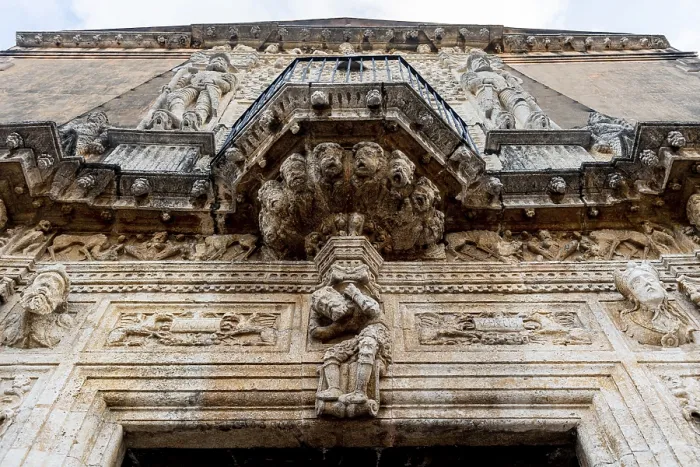 Gerahmter Druck : Fassade des Museo Casa Montejo Gerahmter Druck : Fassade des Museo Casa Montejo