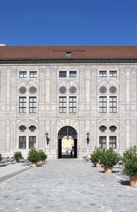 Gerahmter Druck : Fassade und Tor im Kaiserhof.