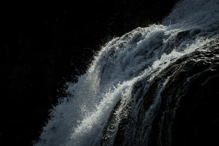Gerahmter Druck : Fagrifoss-Wasserfall, Geirlandsa-Fluss Gerahmter Druck : Fagrifoss-Wasserfall, Geirlandsa-Fluss