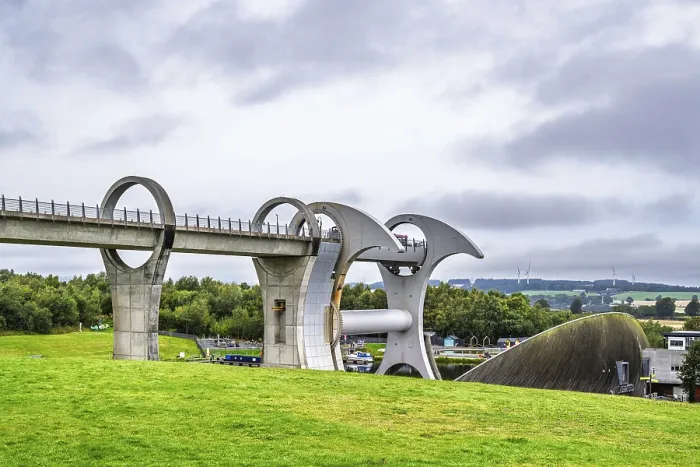 Gerahmter Druck : Falkirk Wheel, Forth und Clyde Canal Gerahmter Druck : Falkirk Wheel, Forth und Clyde Canal