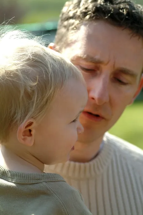 Gerahmter Druck : Vater mit Sohn