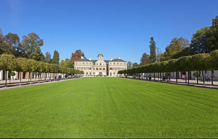 Gerahmter Druck : Schloss der Vorliebe Gerahmter Druck : Schloss der Vorliebe