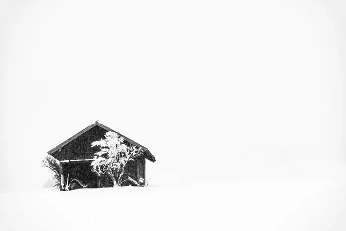 Gerahmter Druck : Feldstadel in winterlicher Landschaft. Gerahmter Druck : Feldstadel in winterlicher Landschaft.