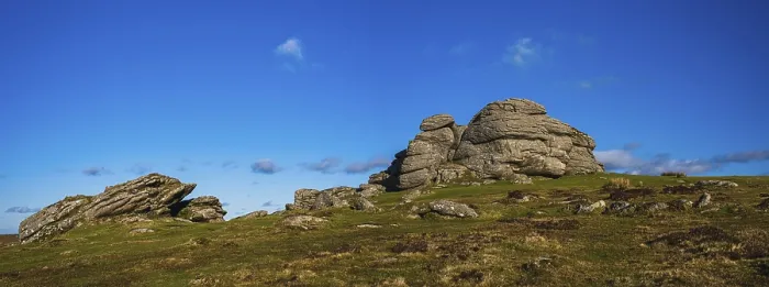 Gerahmter Druck : Felder und Wiesen in Haytor Rocks Gerahmter Druck : Felder und Wiesen in Haytor Rocks