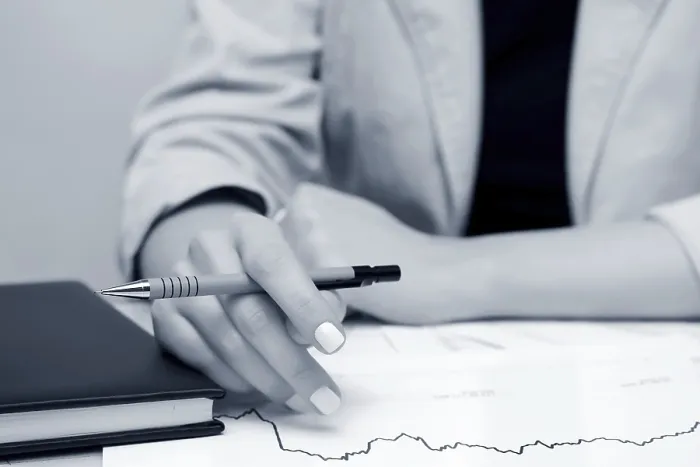 Gerahmter Druck : Finanzgraphen- und -diagramme Analyse Gerahmter Druck : Finanzgraphen- und -diagramme Analyse