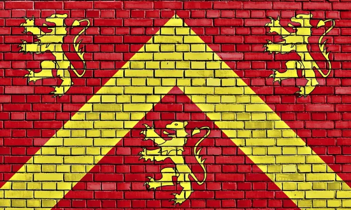 Gerahmter Druck : Flagge von Anglesey auf Ziegelmauer gemalt. Gerahmter Druck : Flagge von Anglesey auf Ziegelmauer gemalt.