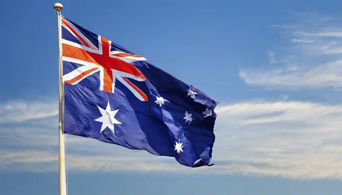 Gerahmter Druck : Die Flagge Australiens flattert im Wind. Gerahmter Druck : Die Flagge Australiens flattert im Wind.