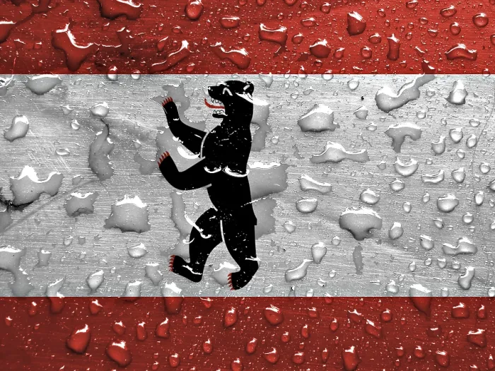 Gerahmter Druck : Flagge von Berlin mit Regentropfen. Gerahmter Druck : Flagge von Berlin mit Regentropfen.