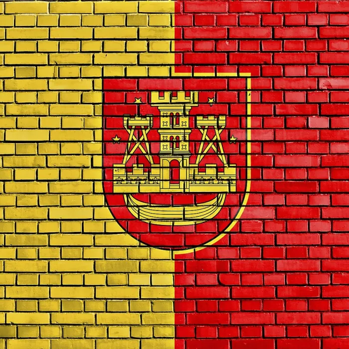 Gerahmter Druck : Fahne von Klaipėda auf Ziegelmauer gemalt. Gerahmter Druck : Fahne von Klaipėda auf Ziegelmauer gemalt.