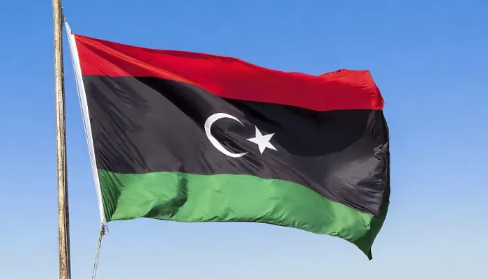 Gerahmter Druck : Das Flagge von Libyen weht in der Böe. Gerahmter Druck : Das Flagge von Libyen weht in der Böe.