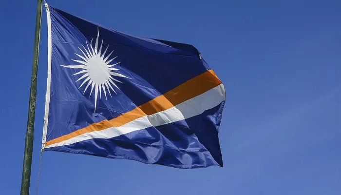 Gerahmter Druck : Das Flagge der Marshall-Inseln.