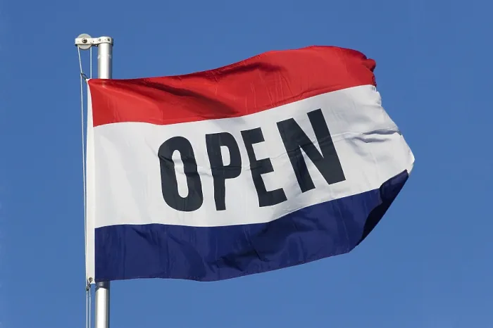 Gerahmter Druck : Flag geöffnet. Gerahmter Druck : Flag geöffnet.