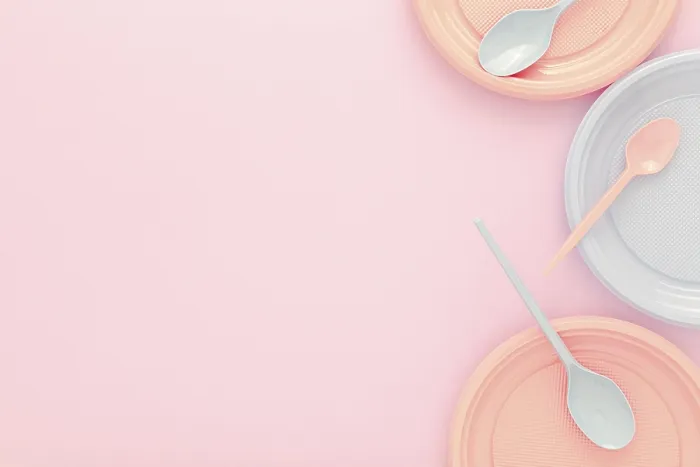 Gerahmter Druck : Plastik-Flachbett-Teller Löffel Gerahmter Druck : Plastik-Flachbett-Teller Löffel