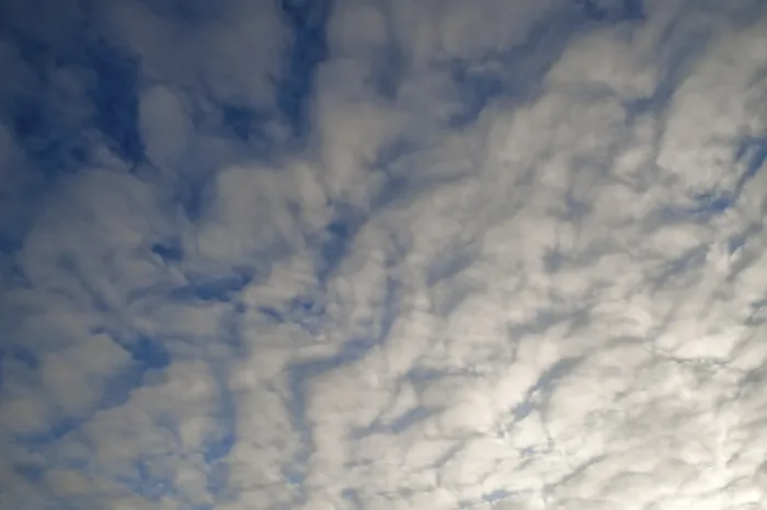 Gerahmter Druck : Weicher Wolken, Altocumulus, Deutschland. Gerahmter Druck : Weicher Wolken, Altocumulus, Deutschland.