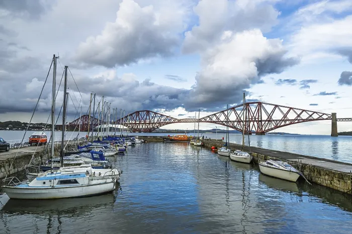 Gerahmter Druck : Forth Bridge, Queensferry Crossing Gerahmter Druck : Forth Bridge, Queensferry Crossing