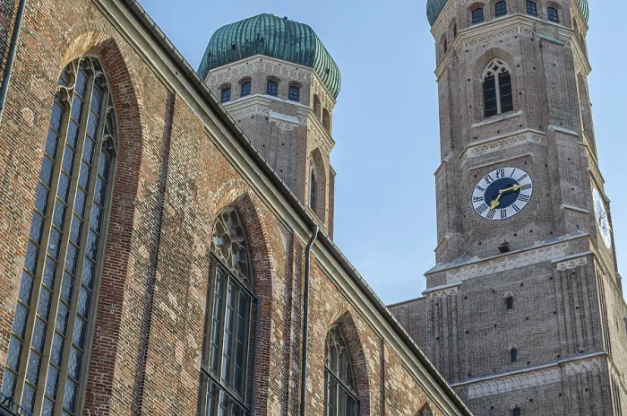 Gerahmter Druck : Die Frauenkirche (Münchner Dom) Gerahmter Druck : Die Frauenkirche (Münchner Dom)
