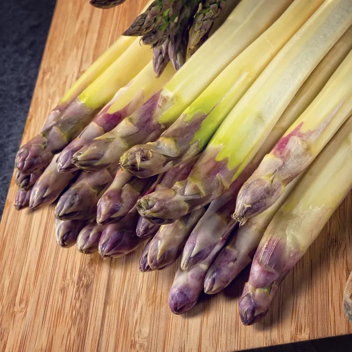 Gerahmter Druck : Frischer Spargel. Gerahmter Druck : Frischer Spargel.