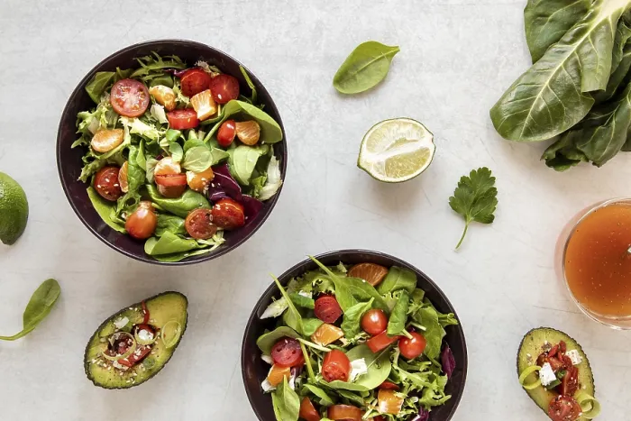 Gerahmter Druck : Frischer Salatplatte Gerahmter Druck : Frischer Salatplatte