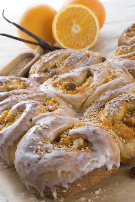 Gerahmter Druck : Frische Vanille-Orangen-Schnecken Gerahmter Druck : Frische Vanille-Orangen-Schnecken