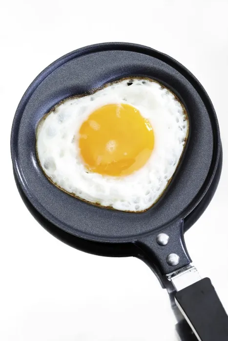 Gerahmter Druck : Ei, sonnengebraten. Gerahmter Druck : Ei, sonnengebraten.