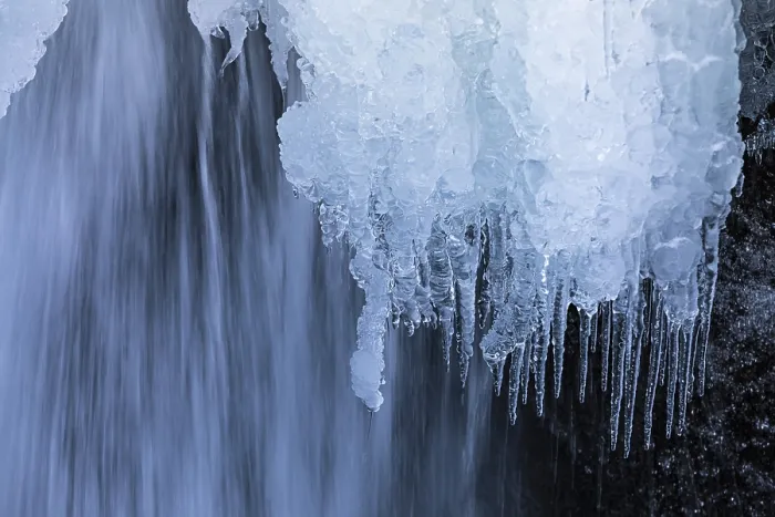 Gerahmter Druck : Eisfall, Öxarafoss. Gerahmter Druck : Eisfall, Öxarafoss.