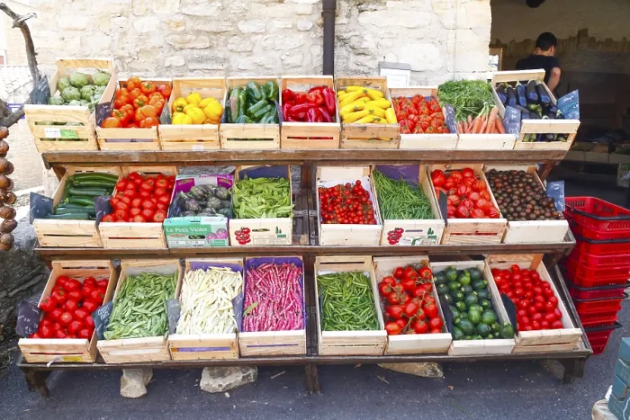 Gerahmter Druck : Gemüse- und Obstladen, Schlossplatz. Gerahmter Druck : Gemüse- und Obstladen, Schlossplatz.