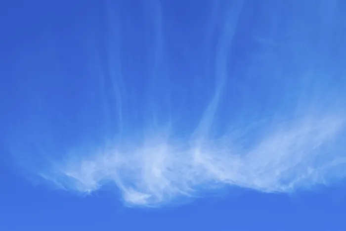 Gerahmter Druck : Himmel mit weißen Wolken Gerahmter Druck : Himmel mit weißen Wolken