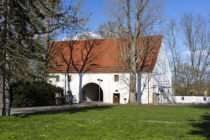 Gerahmter Druck : Torhaus zum ehemaligen Gut in Dölitz. Gerahmter Druck : Torhaus zum ehemaligen Gut in Dölitz.
