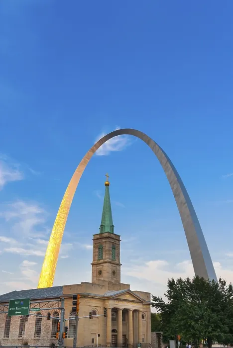 Gerahmter Druck : Gateway-Arch, Tor des Westens. Gerahmter Druck : Gateway-Arch, Tor des Westens.
