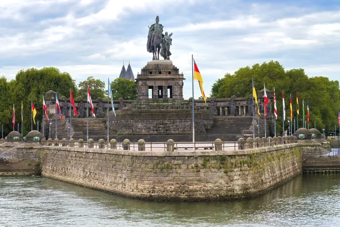 Gerahmter Druck : Deutscher Winkel mit dem Reiterdenkmal Wilhelm I. Gerahmter Druck : Deutscher Winkel mit dem Reiterdenkmal Wilhelm I.